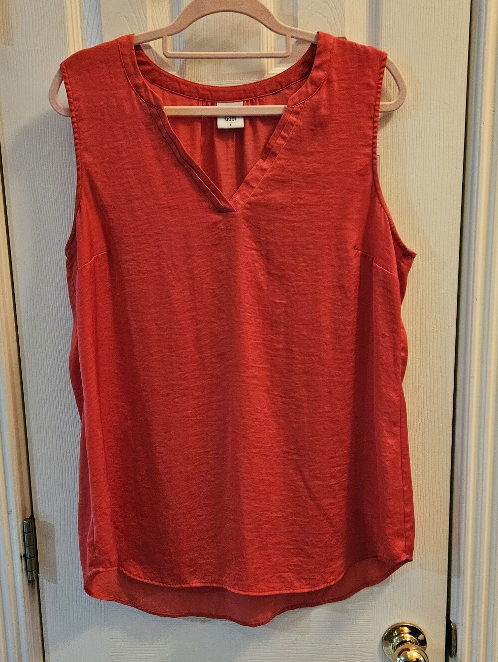 Cabi Sleeveless V-Neck Women’s Top, Lightweight, Sz  Lg, EC